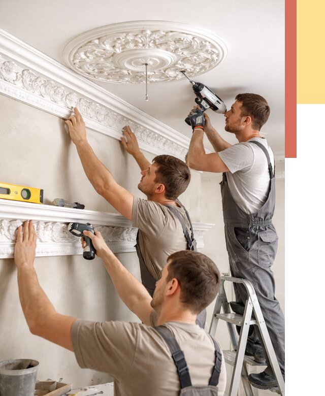 Монтаж лепнины на потолок в Удомле от 3324 руб. быстро и недорого | ОТДЕЛОЧНИК-Дмл